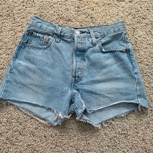 levi’s 501 denim shorts